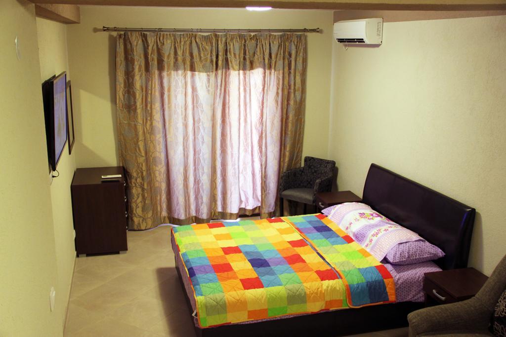 Apartments Camilla Радовичі Екстер'єр фото