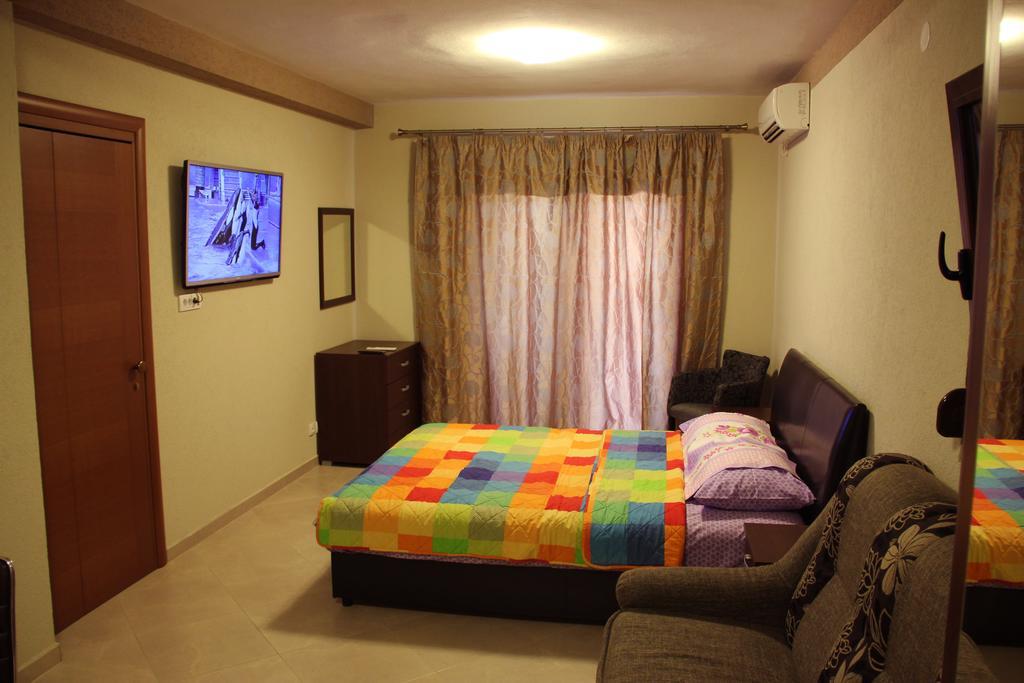 Apartments Camilla Радовичі Екстер'єр фото